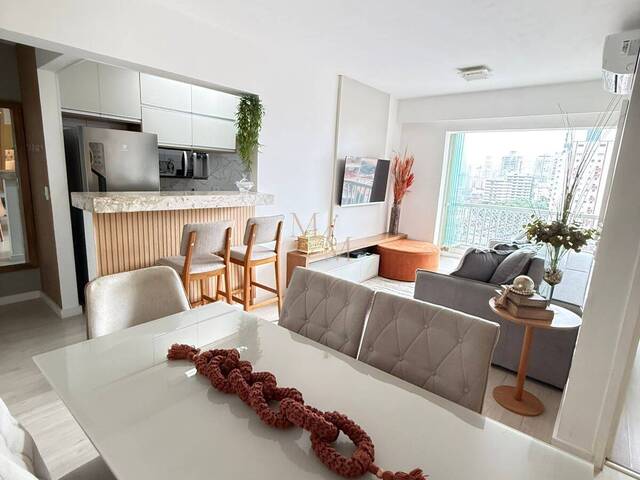 #76 - Apartamento para Venda em Santos - SP