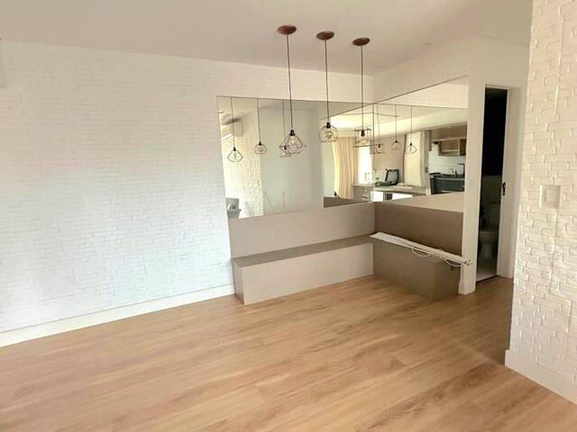 Apartamento para Venda em Santos - 2