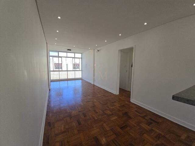 #1242 - Apartamento para Venda em Santos - SP