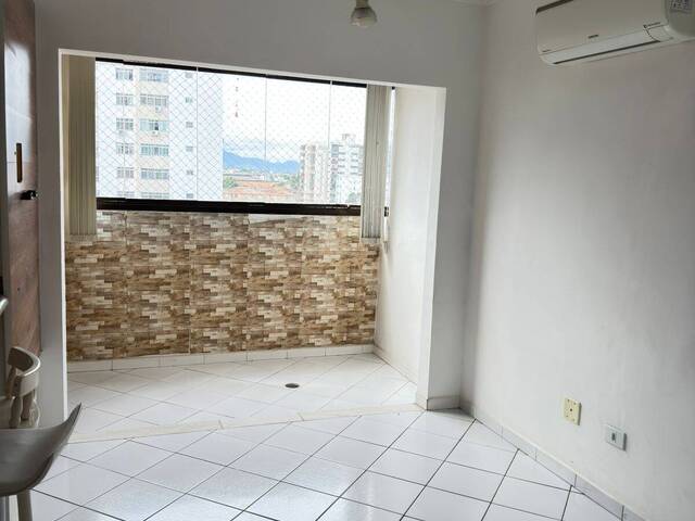 Apartamento para Venda em Santos - 2