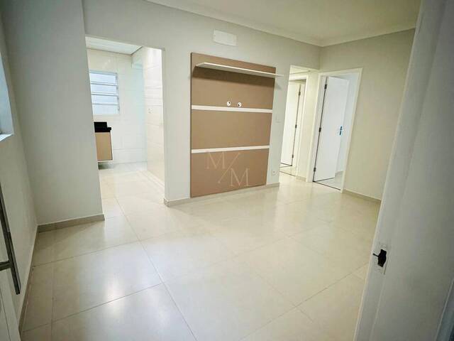 Apartamento para Venda em Santos - 2
