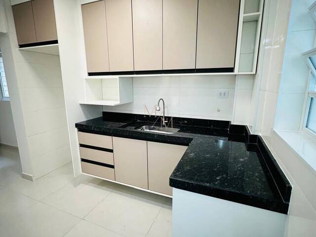 Apartamento para Venda em Santos - 5