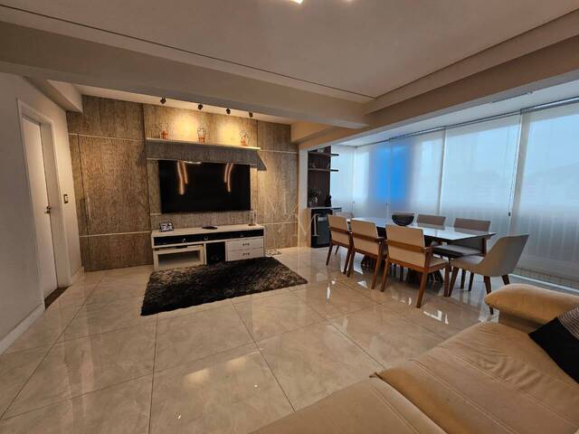 Apartamento para Venda em Santos - 4