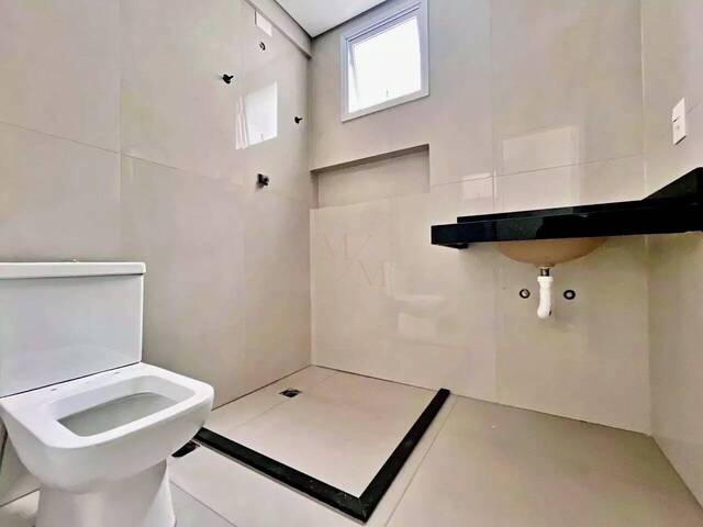 Apartamento para Venda em Santos - 4