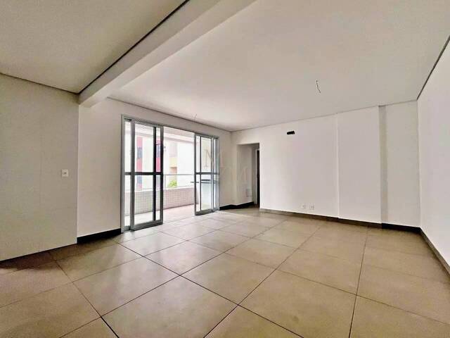 Apartamento para Venda em Santos - 2