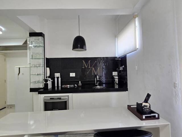Apartamento para Venda em Santos - 4