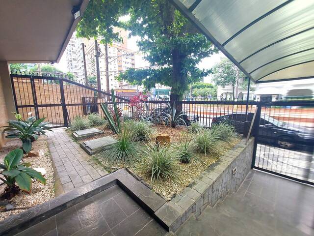 Apartamento para Venda em Santos - 2